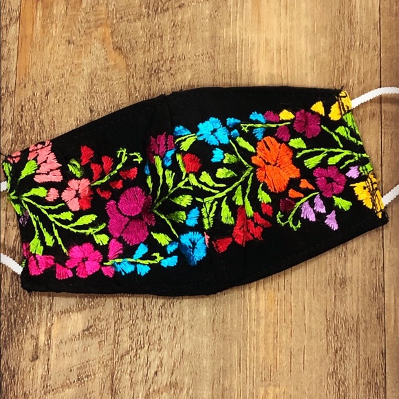 Small San Antonino Face Mask Mexican Embroidery - Picture 8 of 16